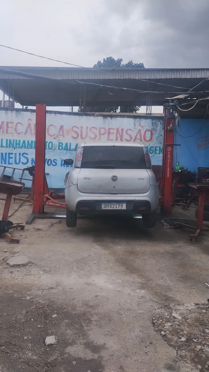 Elevador Automotivo para Oficina Mecânica