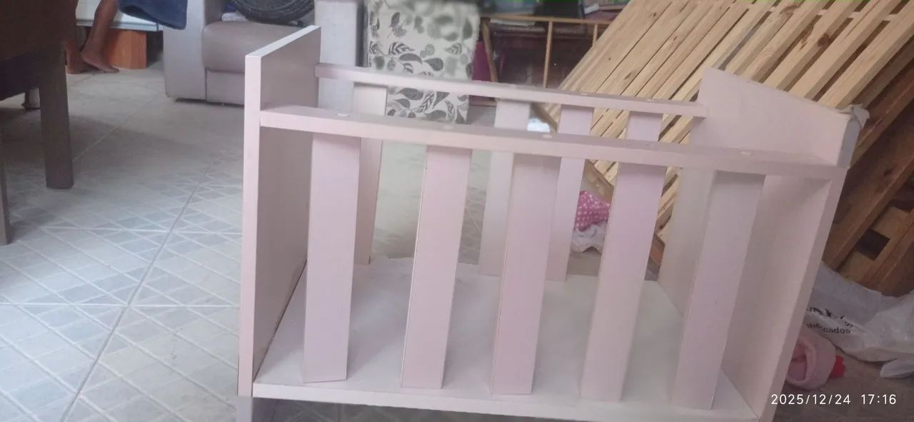 Berço de boneca 2064850058817409123