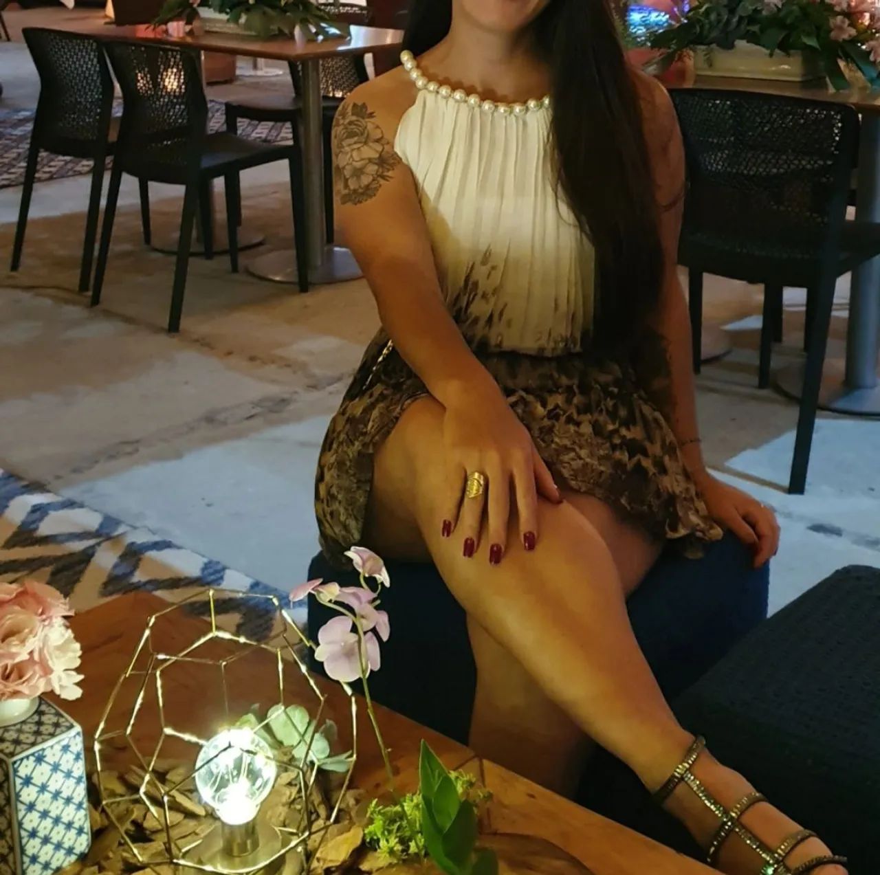 Vestido de festa com detalhe de pérolas - Foto 5