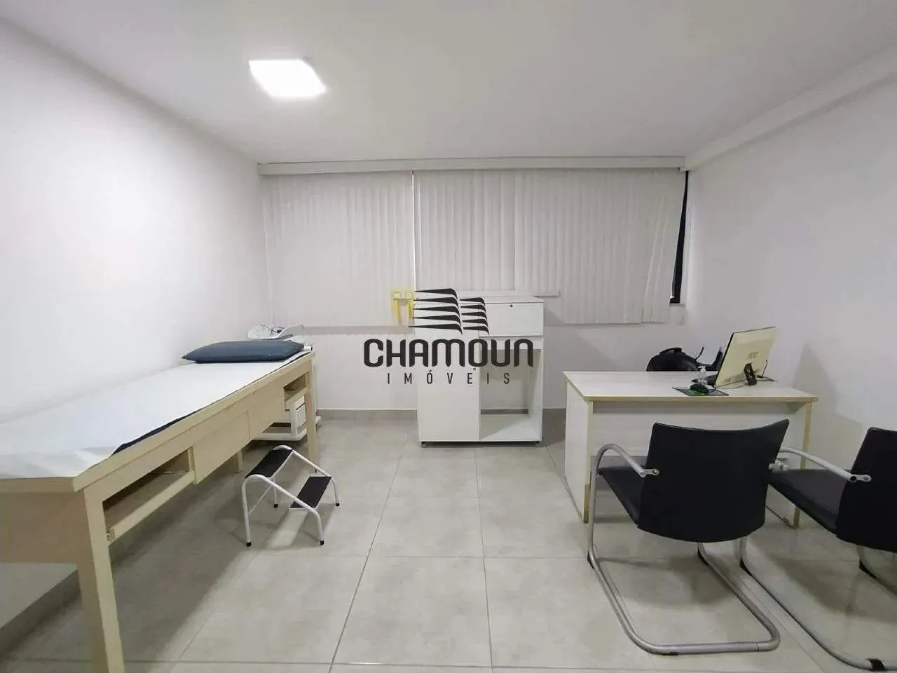 Ótima Sala para locação na Praia do Morro, Guarapari/ES.