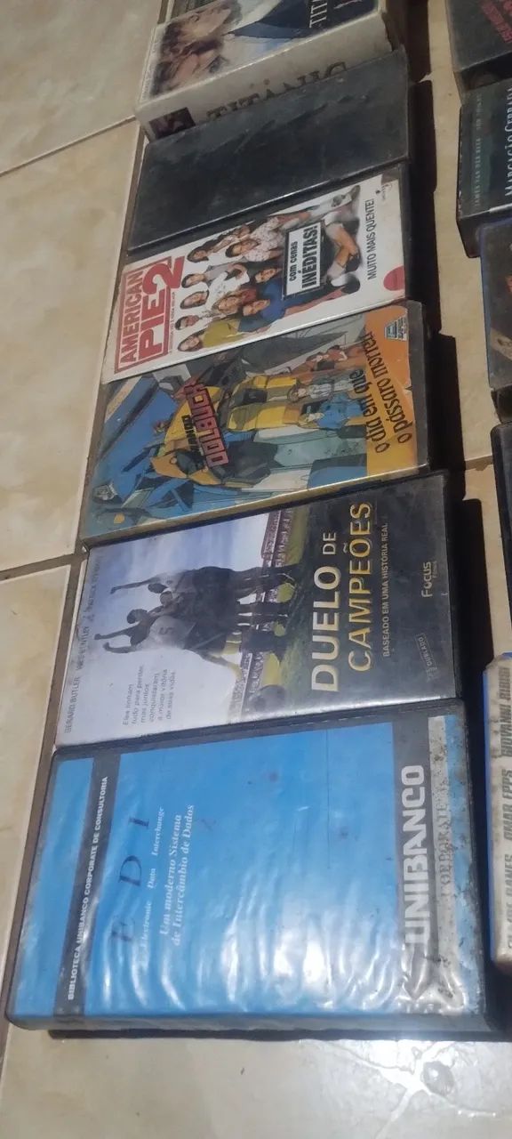Coleção de Filmes em VHS - Diversos Títulos - Foto 3