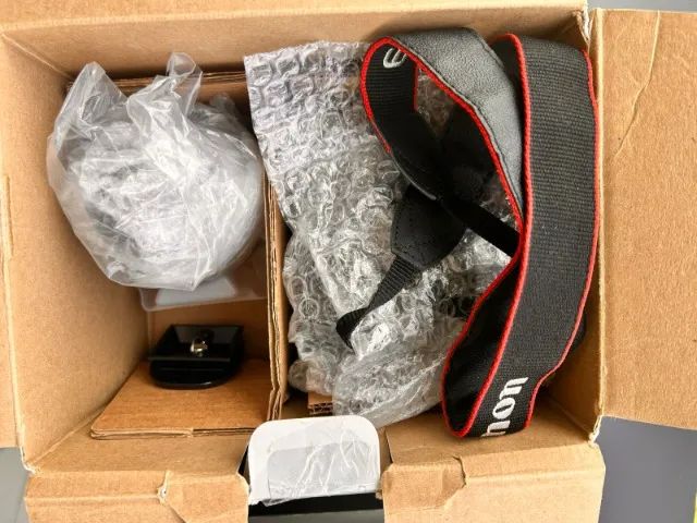 Kit Câmera Canon EOS Rebel SL3 + 3 Lentes e Baterias - Foto 5