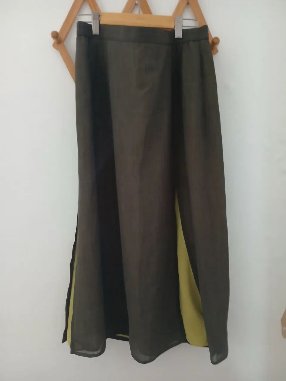 Conjunto blusa + saia - Foto 2
