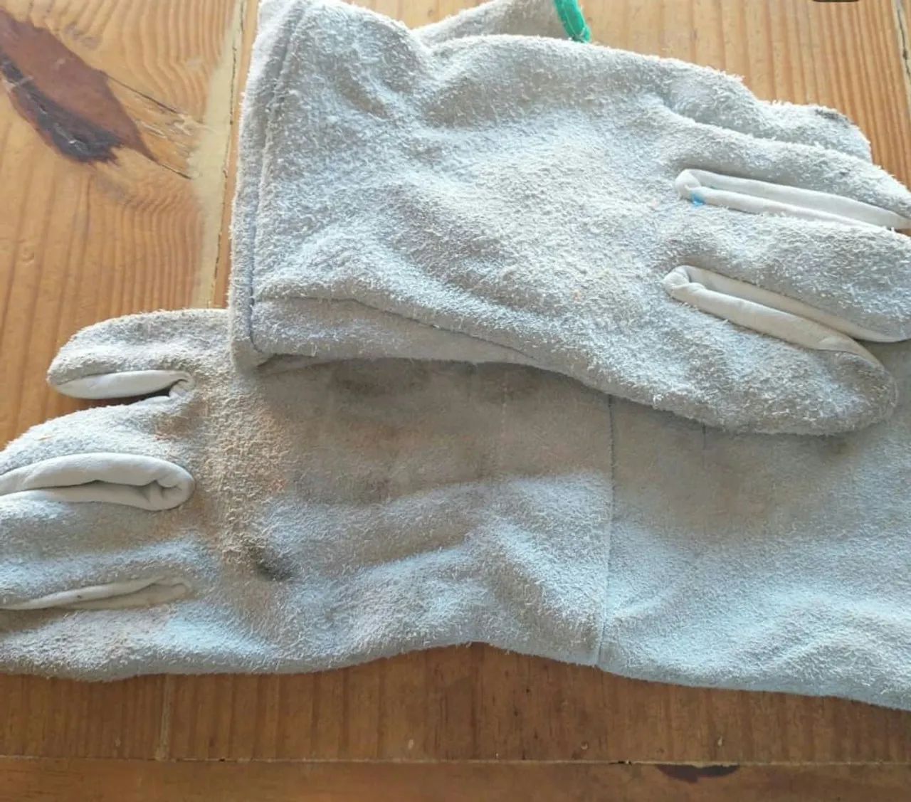 Luvas de Solda em Couro/usada - Foto 2