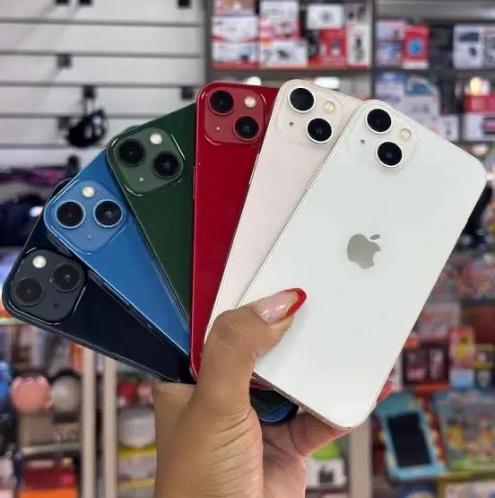 iPhone 13 