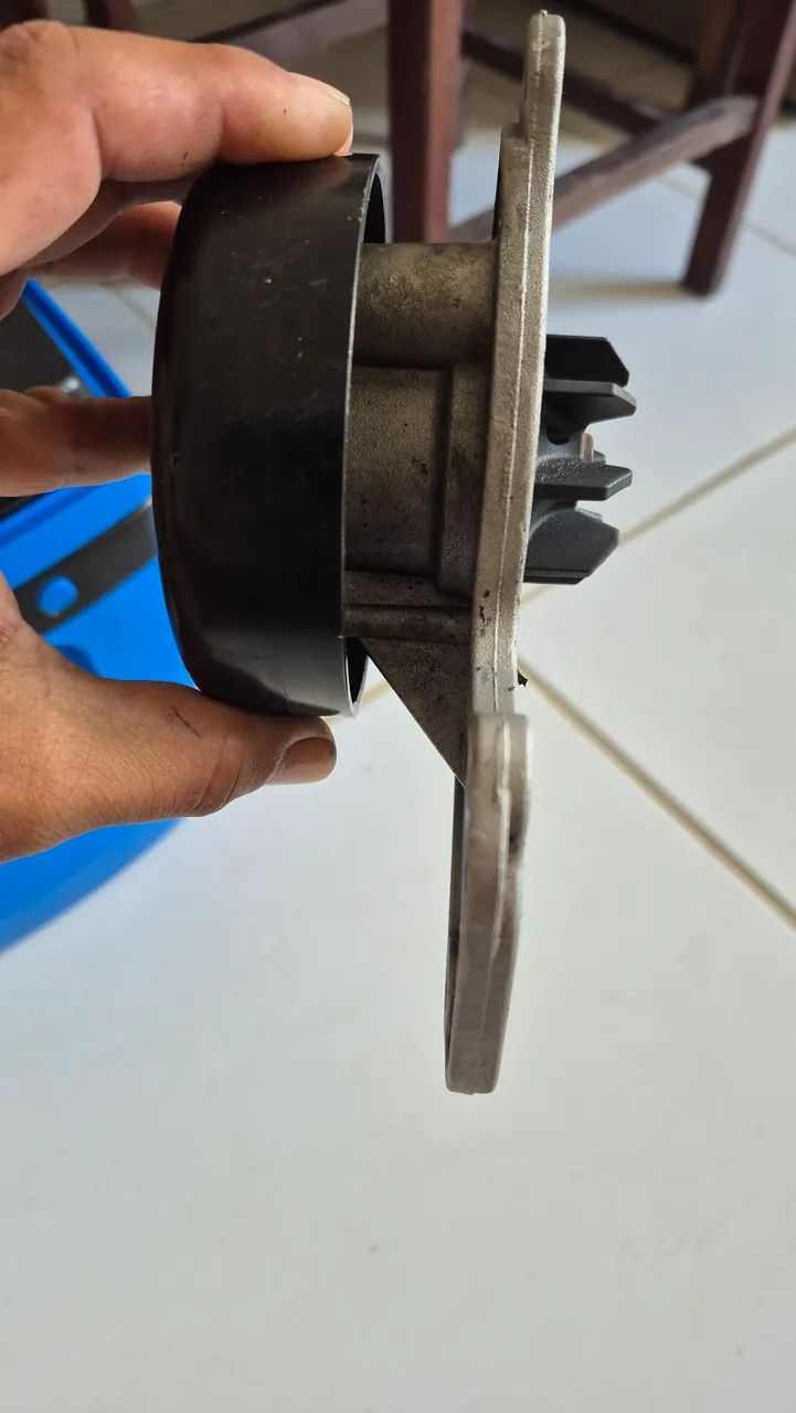 Bomba dagua original Renault kwid  - Foto 3