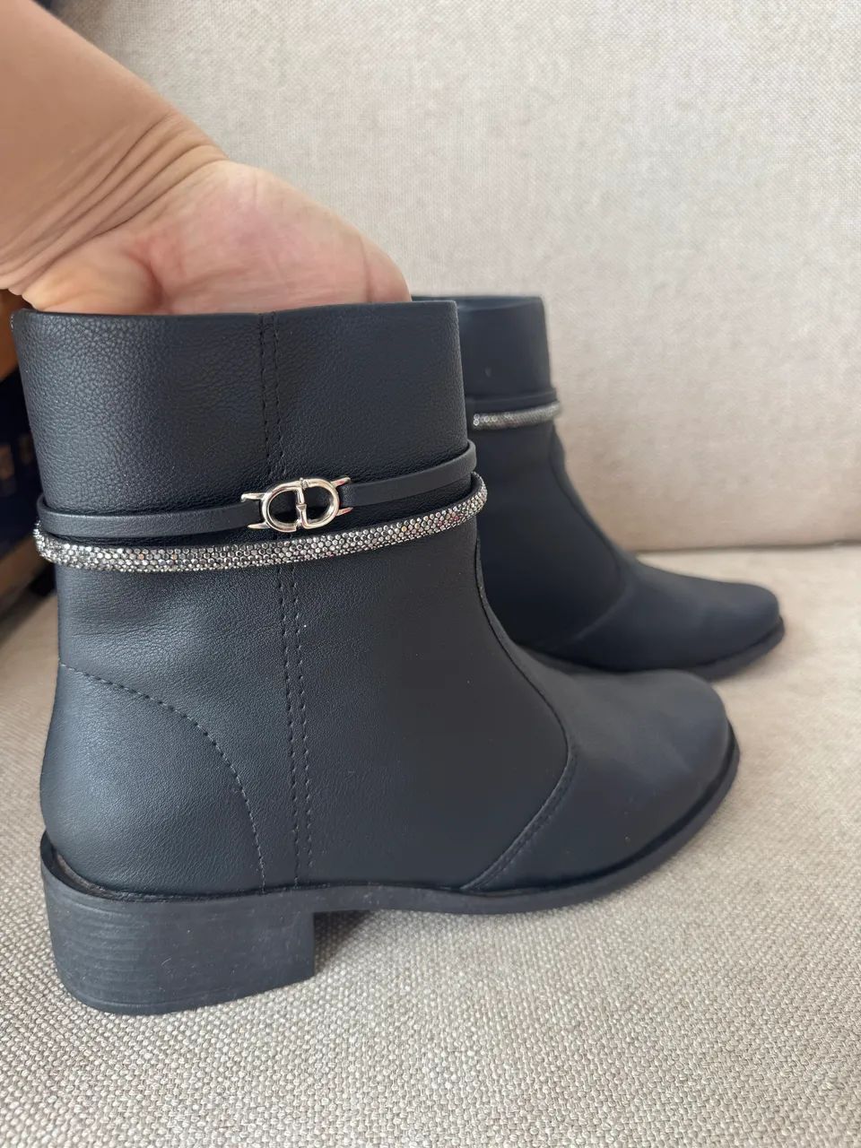 Bota  - Foto 3