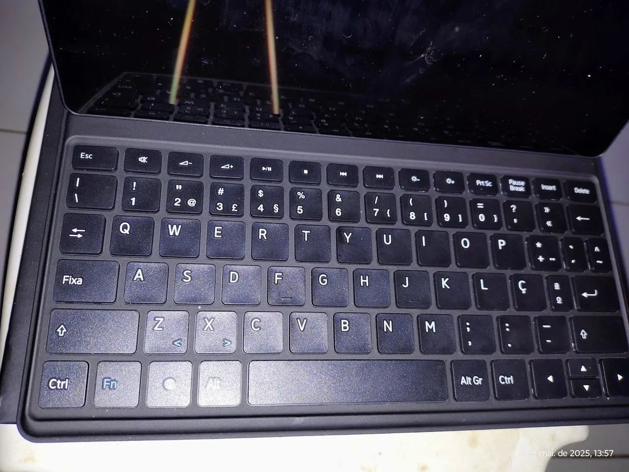 Tablet com Teclado