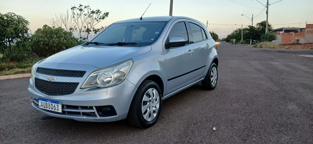 Agile 1.4 LT impecável