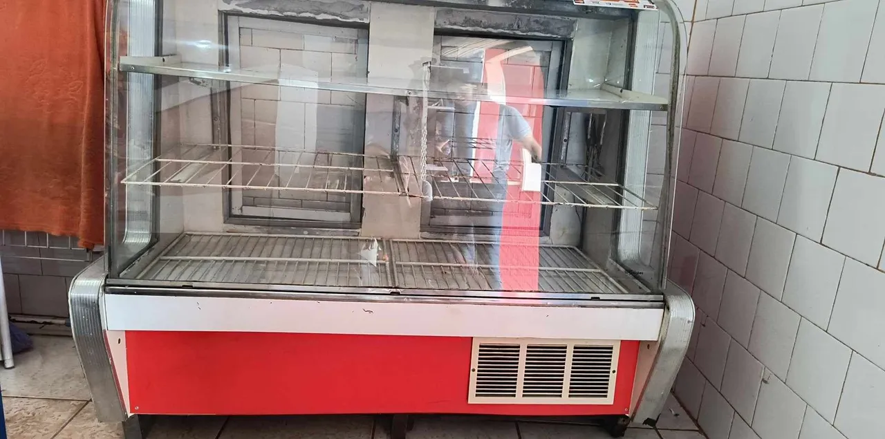 Vitrine Refrigerada para Comércio