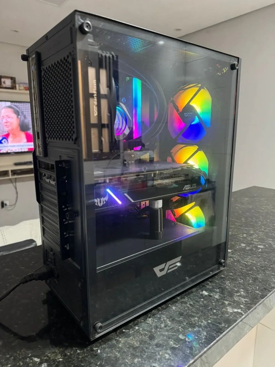 PC Gamer roda tudo no FullHD, ASUS TUF RX 5600XT, E5 2666 V3, 16GB RAM - Foto 2