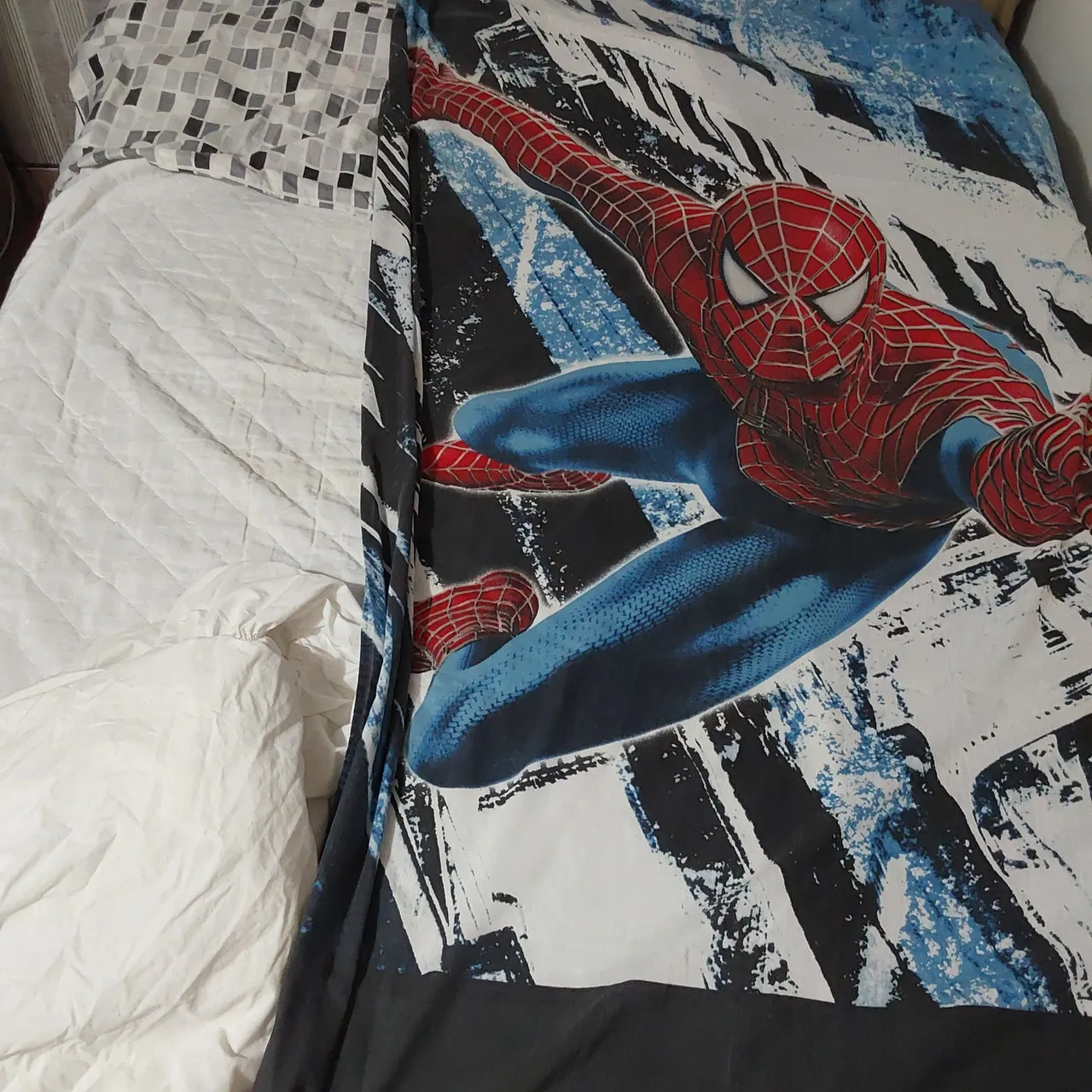 Kit cama de solteiro (capa colchão, lençol, fronhas e cobre leito)