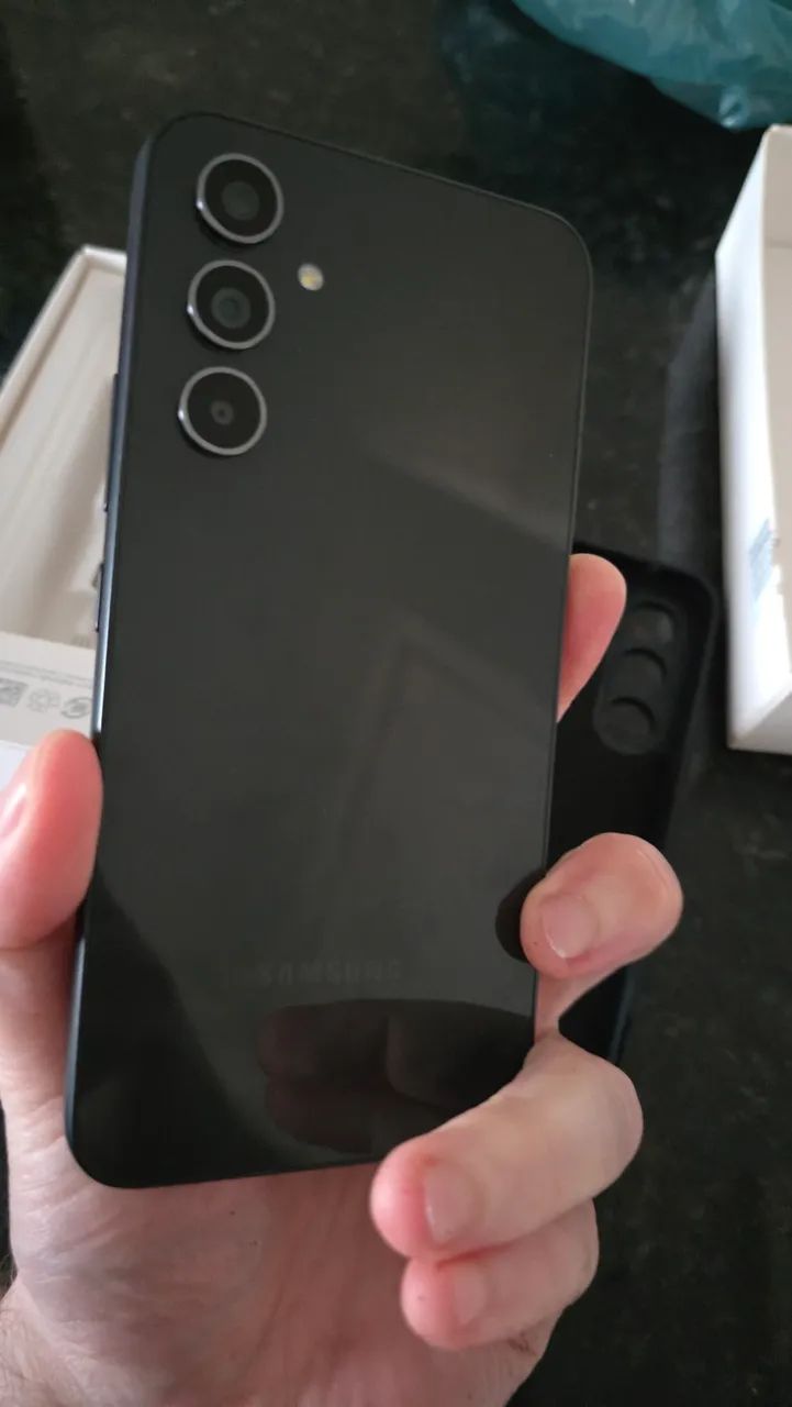 Galaxy A 54   5G   128 GB impecável pouco uso só  R$1.200 - Foto 2