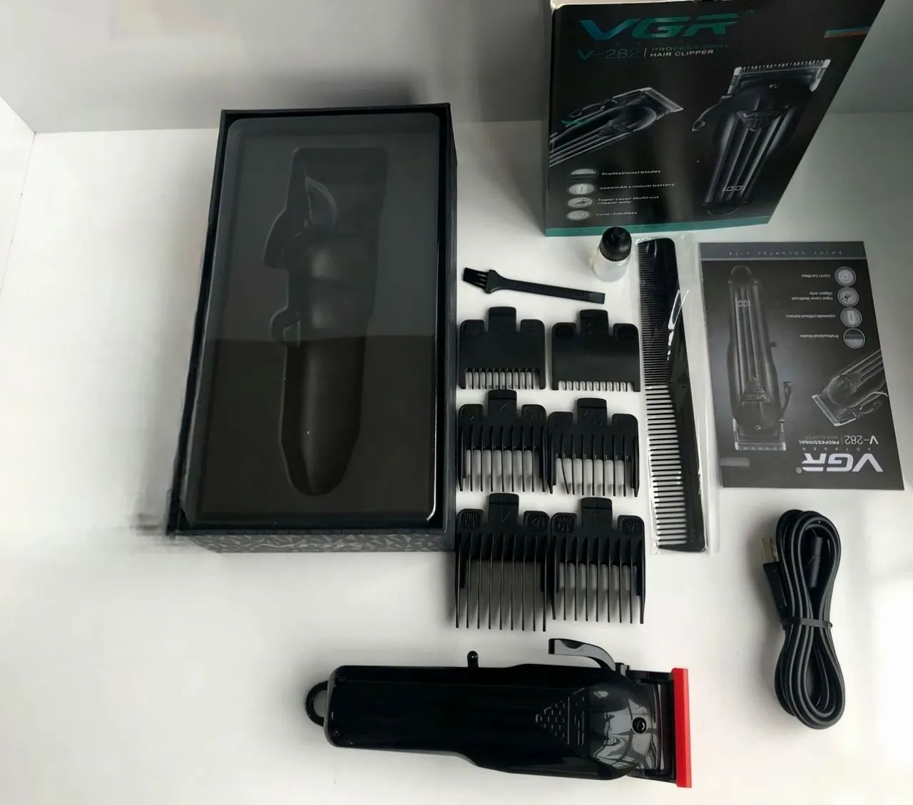 Máquina de cortar cabelo profissional VGR - Foto 5