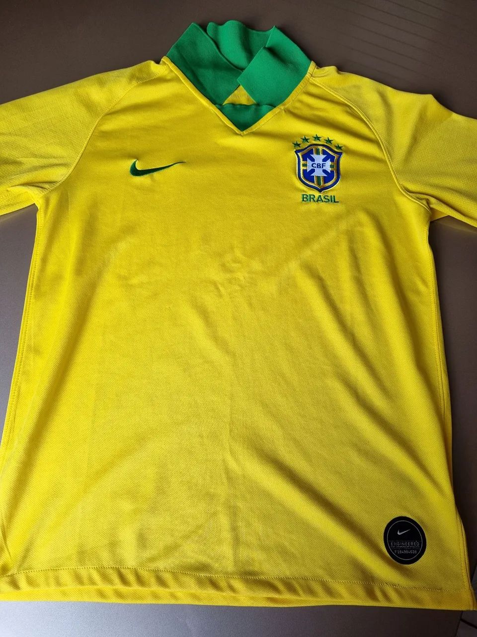 Camisa Brasil Nike - Tamanho M