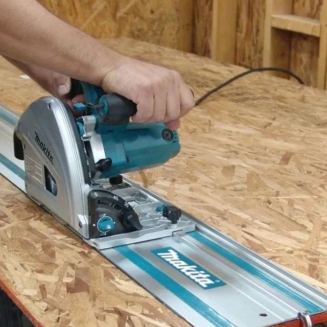 Serra Circular Industrial de Trilho SP6000 Makita - Foto 3