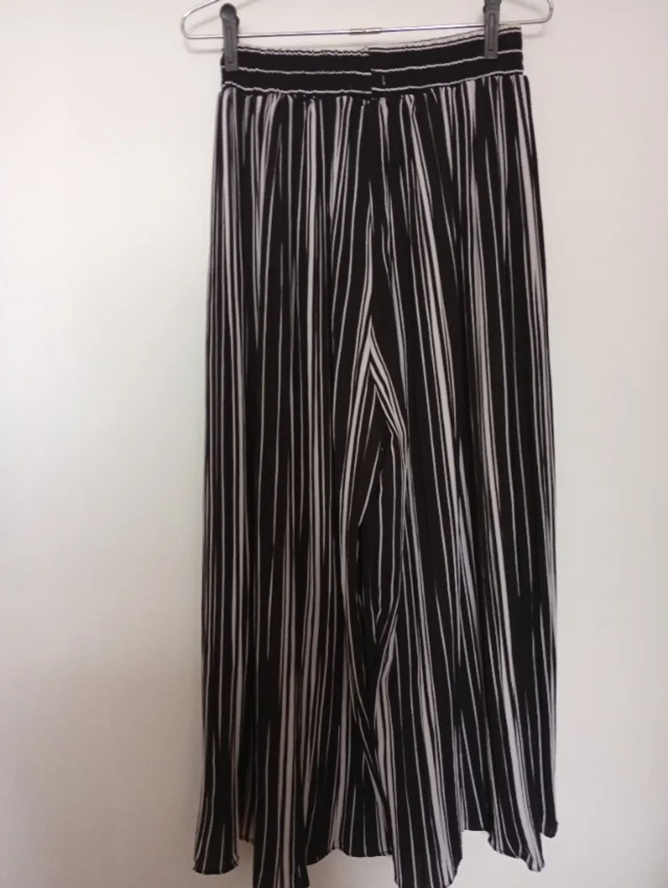calça pantalona plissada   - Foto 2