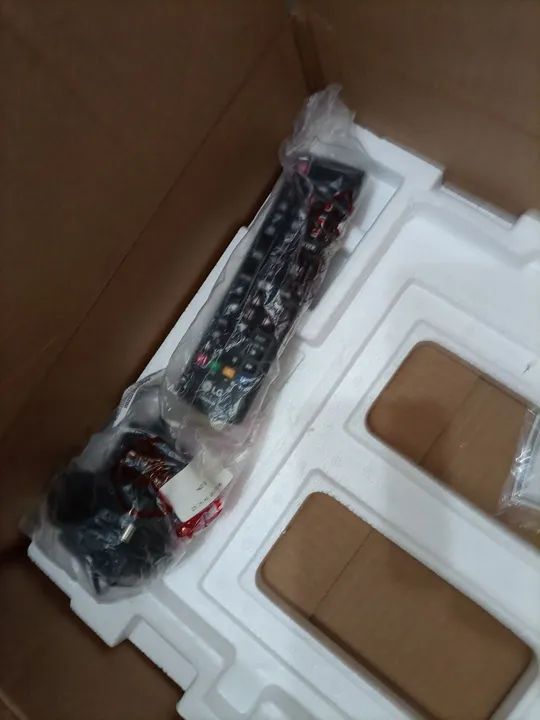 TV E MONITOR 2X1  LG  LED 20 MT49DF-PS -19,5  HDMI, polegadas- 49 cm - Foto 4