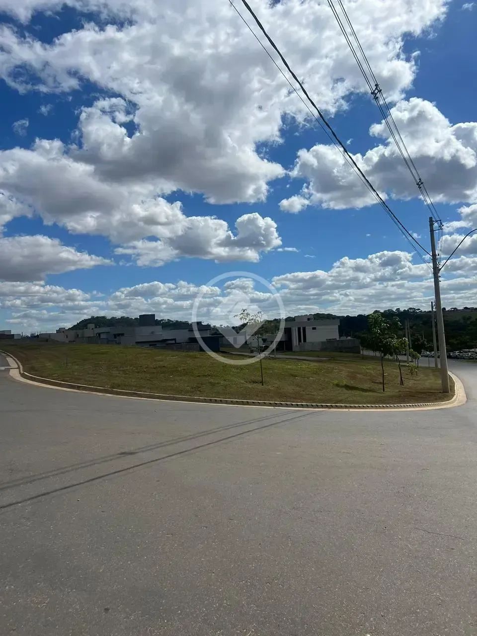 REF: OFFICE2635 Terreno no condomínio Jardins Porto, com 380m², Senador Canedo-GO codigo: 
