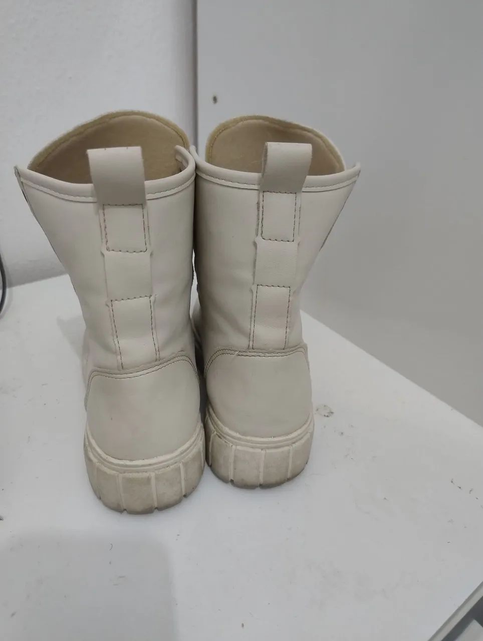 Vendo Bota e Sapatilha - Foto 2