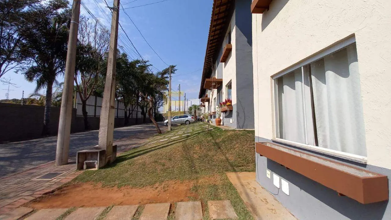 Casa a venda com 02 quartos 01 suite - Condomínio Vila Italia - Vinhedo/SP