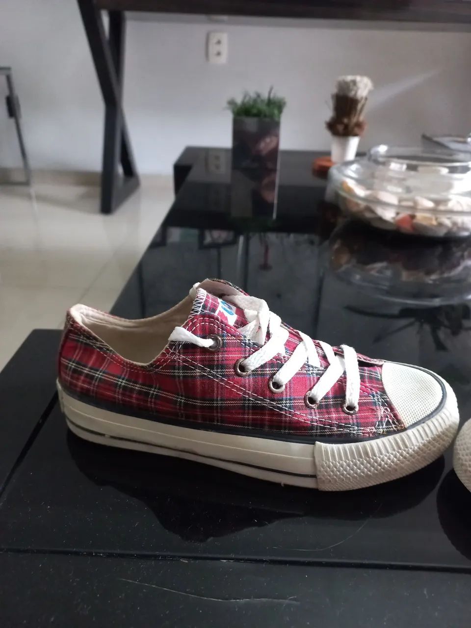 Tênis xadrez vermelho USO - Foto 2
