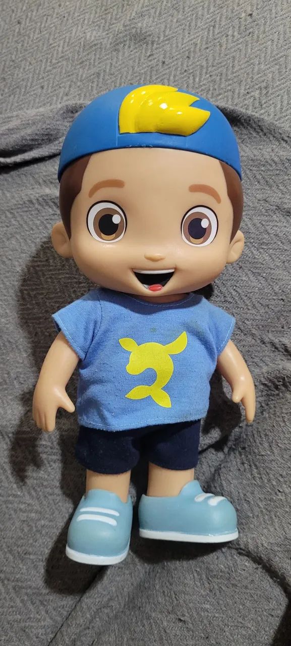 Boneco Luccas Neto original Rosita 27cm