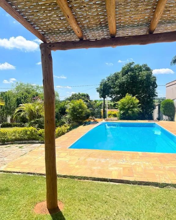 Casa de Temporada com Piscina em Local Tranquilo