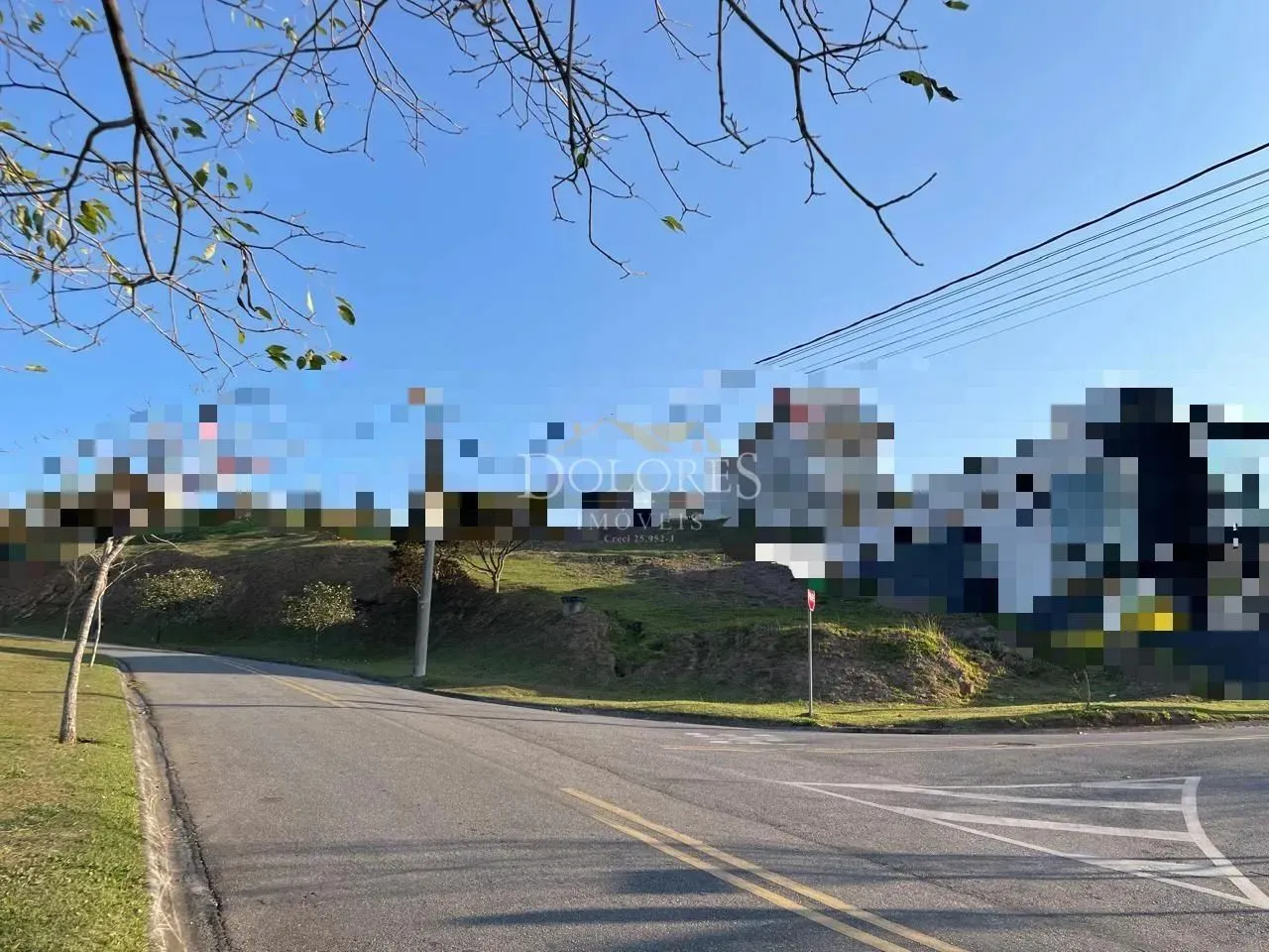 Belíssimo terreno de esquina com 556 metros