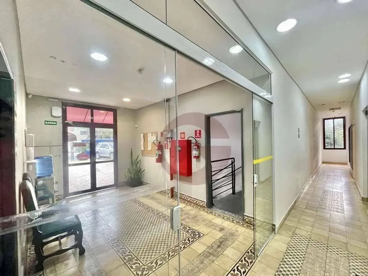 Sala à venda, 81 m² por R$ 500.000,00 - Chácara São João - Carapicuíba/SP