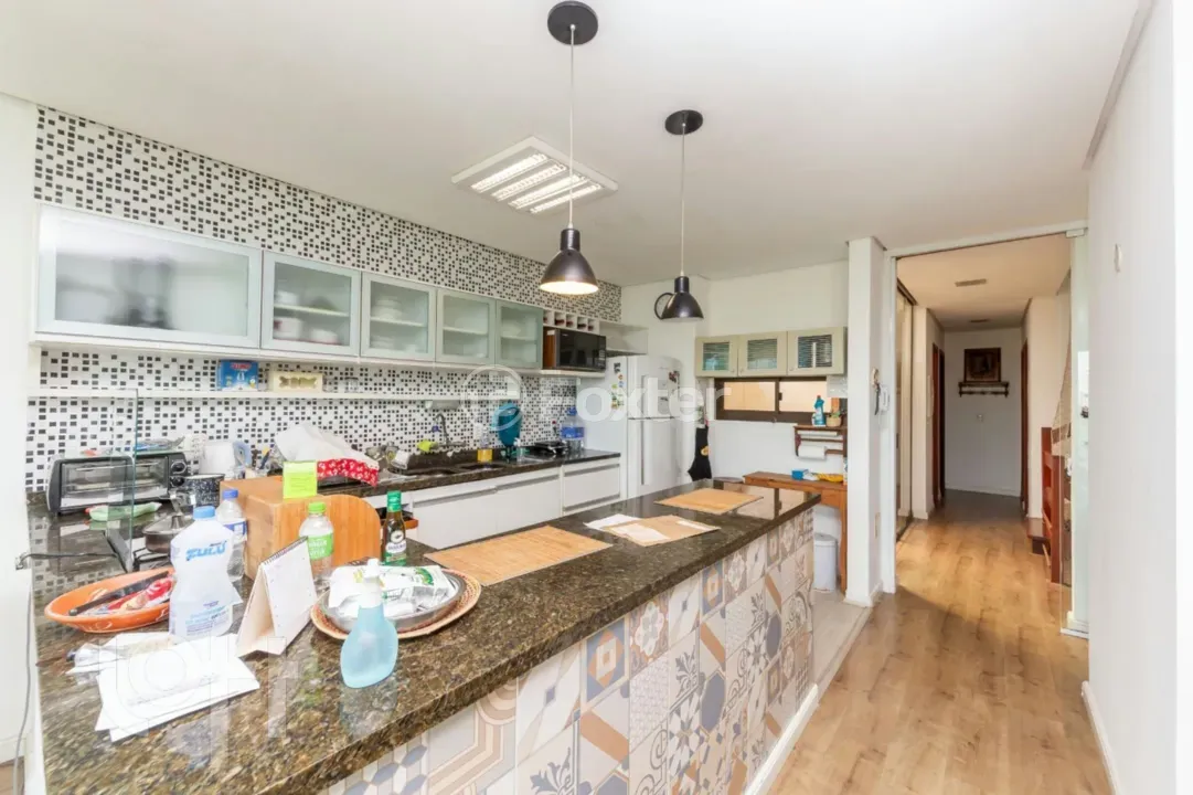 Casa à venda Rua Juruá, Jardim São Pedro - Porto Alegre
