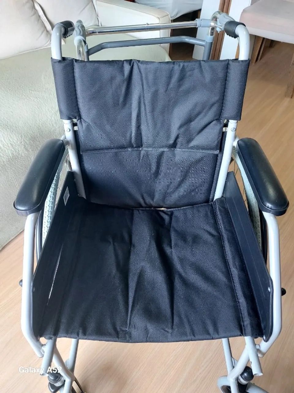 Cadeira de Roda - Foto 3