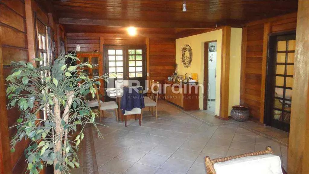 Casa com 3 quartos à venda, 250m² - Lagoa - Rio de Janeiro-RJ