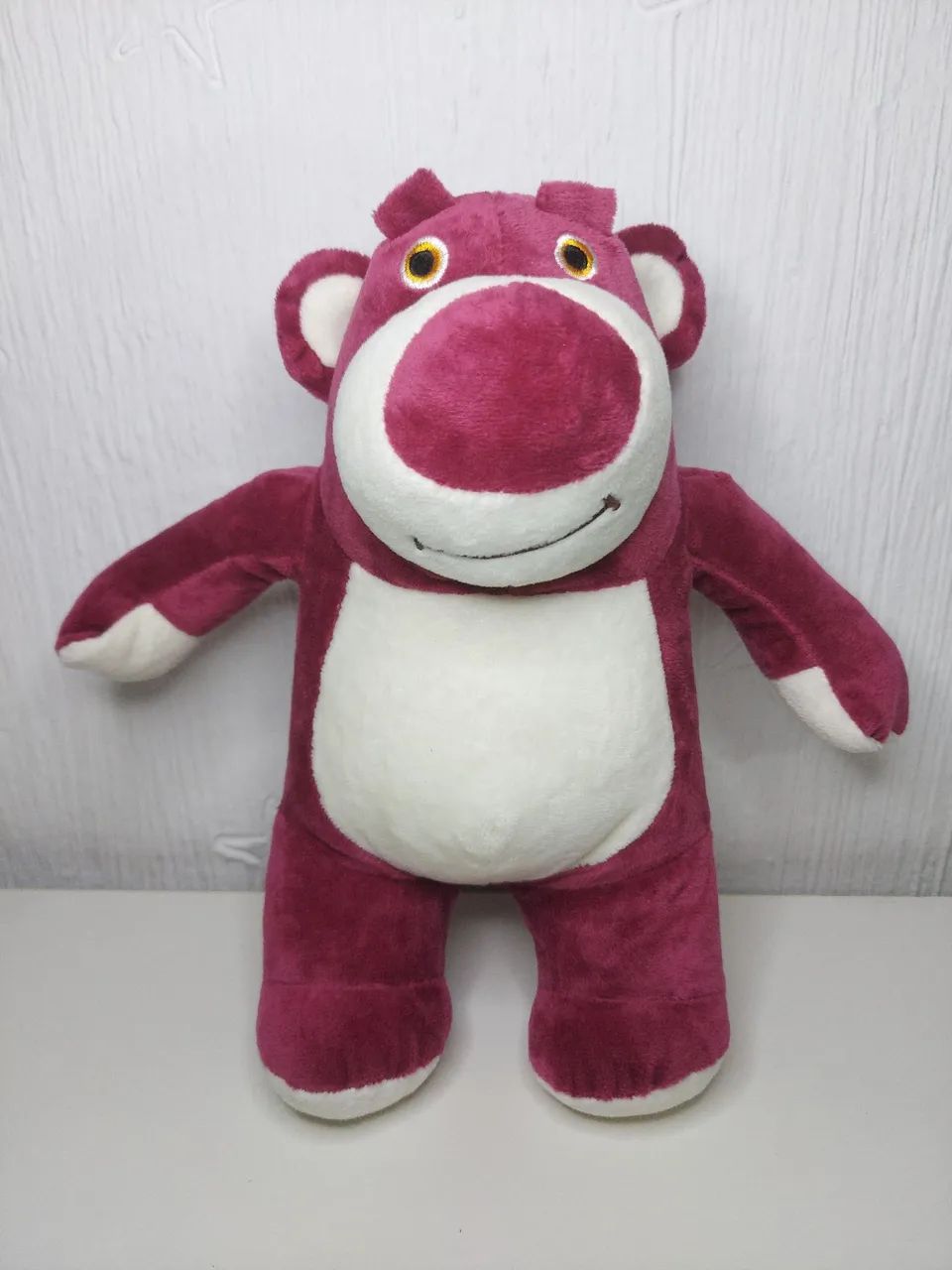 Pelúcia do Ursinho Lotso Personagem do Toy Story 3