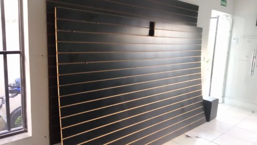 MDF Canaletado Preto Texturizado 04 Pol. 2.750 x 1.850 x 18 mm