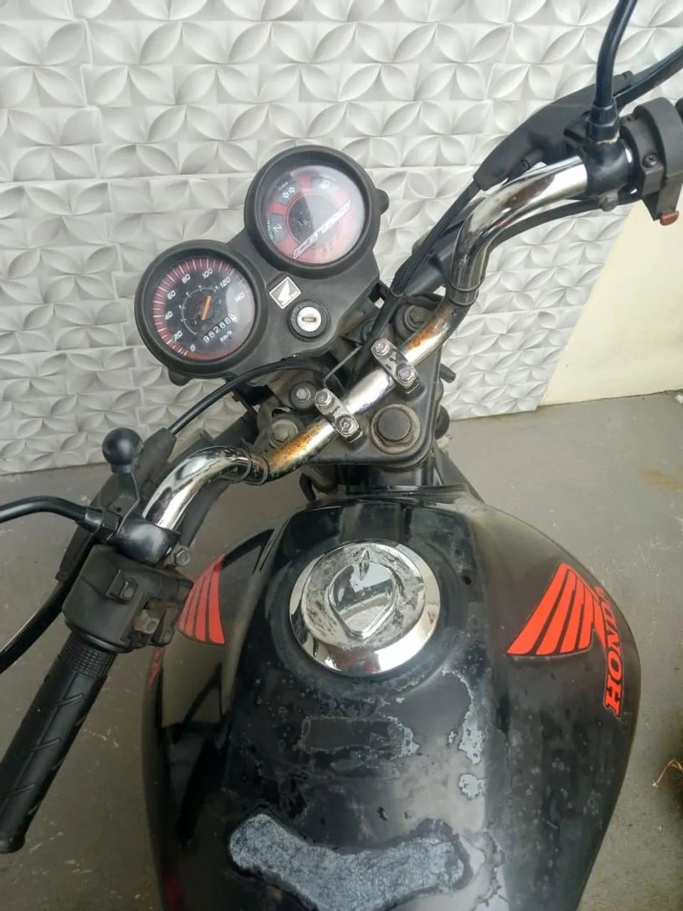 CG fan 125 partida elétrica. 