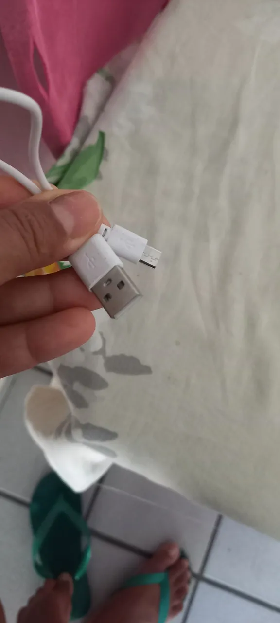 Cabo USB para Celular