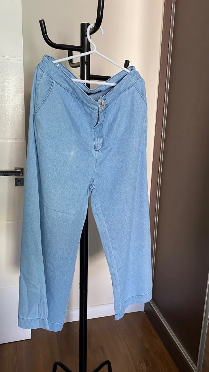 Calça midsize