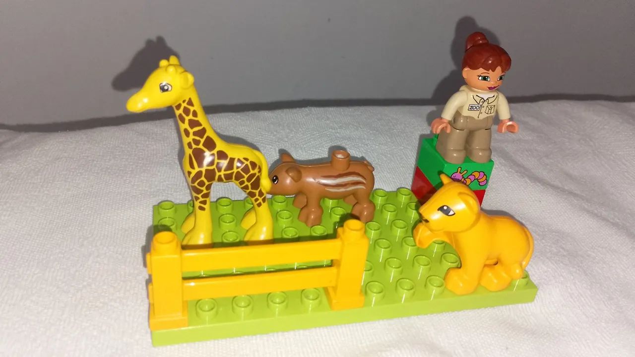 Lego duplo - lego diversos -  Zoo - Girafa, Leão..