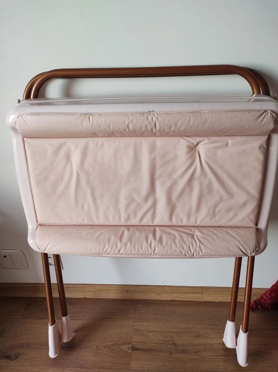 Vendo Banheira para Bebê com trocador praticamente Nova APENAS 230,00 - Foto 3