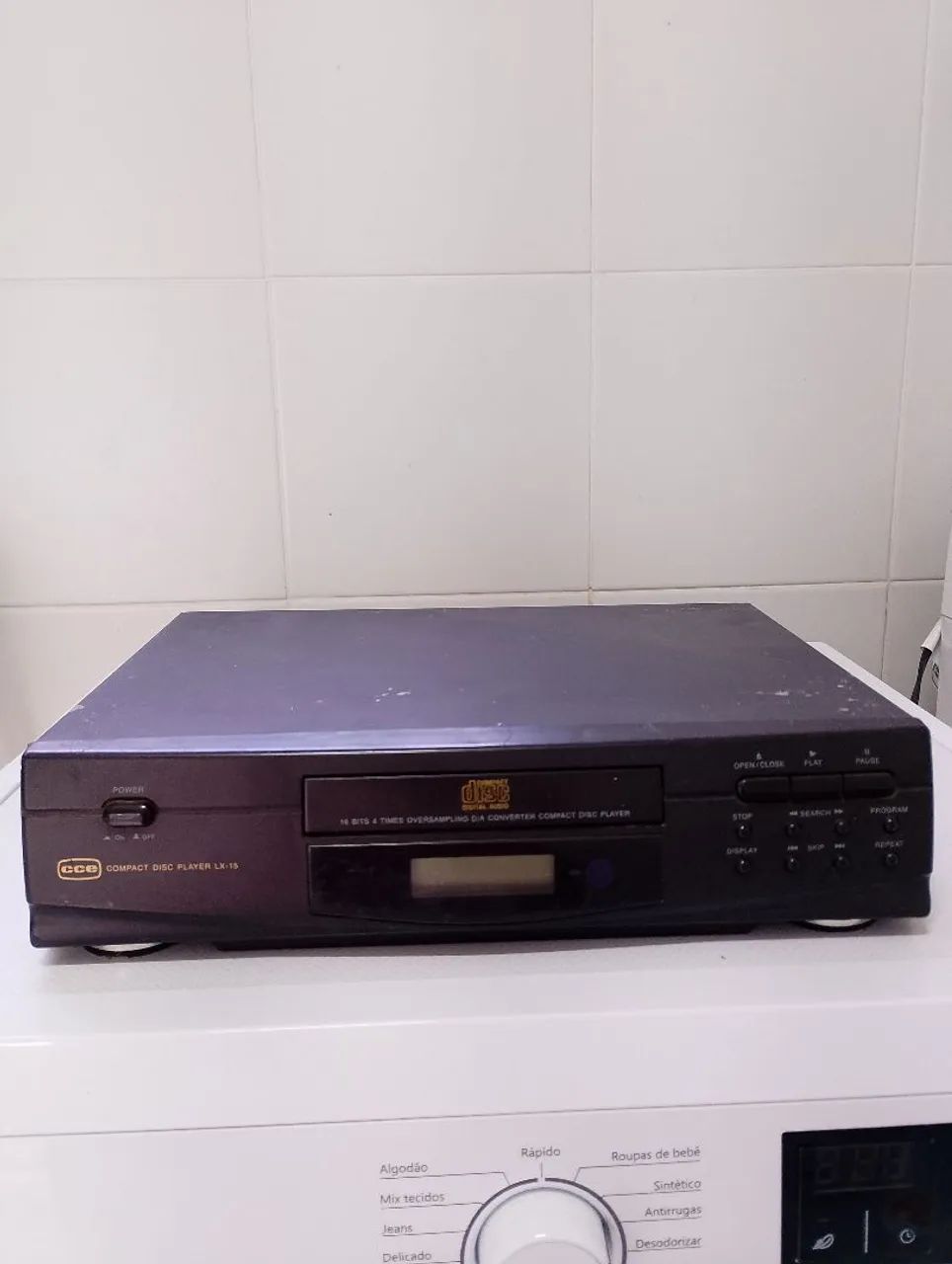 CD Player CCE LX-15