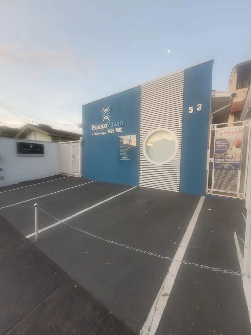4703- Sala Comercial para Locação no Bairro Independência em Taubaté / SP.