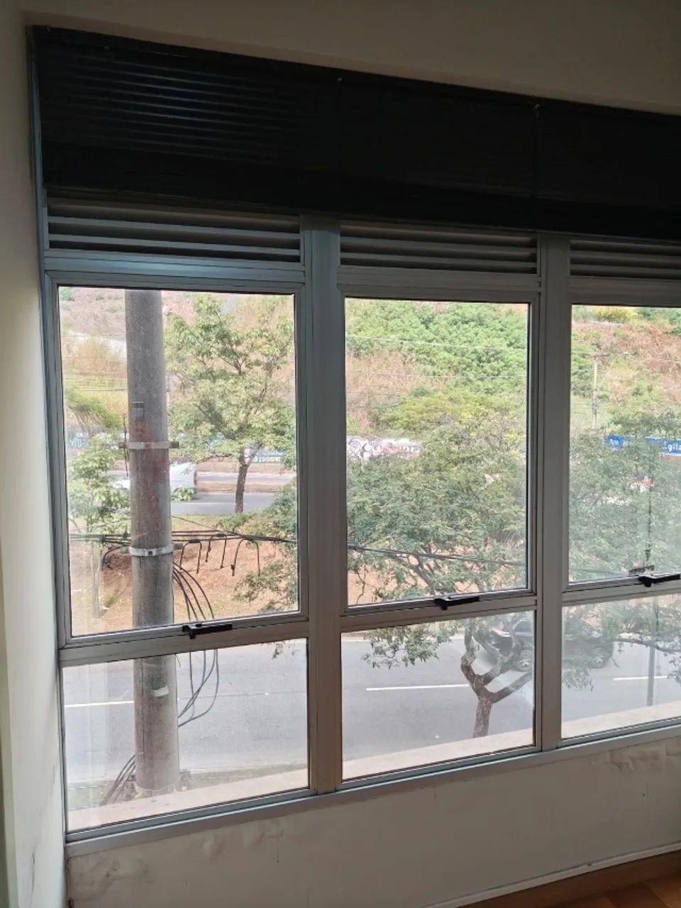 Sala montada para escritório com vaga Av Raja Gabaglia. - Foto 4