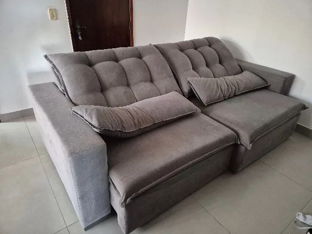 Sofá retrátil reclinável