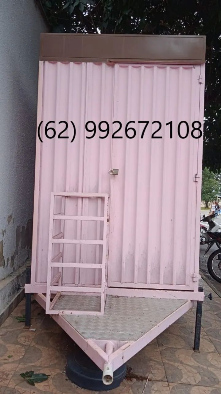 Reboque trailer com pouco uso feito pra uso de venda de lanches