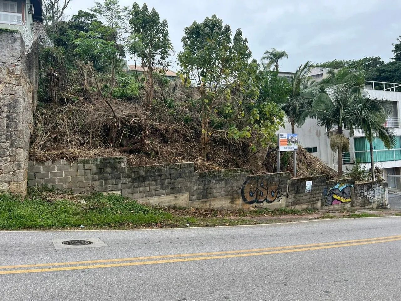 Terreno com projeto residencial aprovado no Morro da Cruz - Centro de Florianópolis - Foto 2