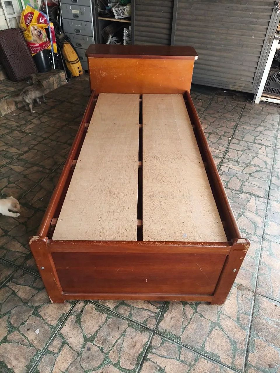 Cama com gaveteiros MADEIRA MACIÇA  - Foto 3