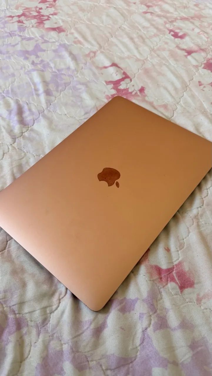 MAC BOOK AIR