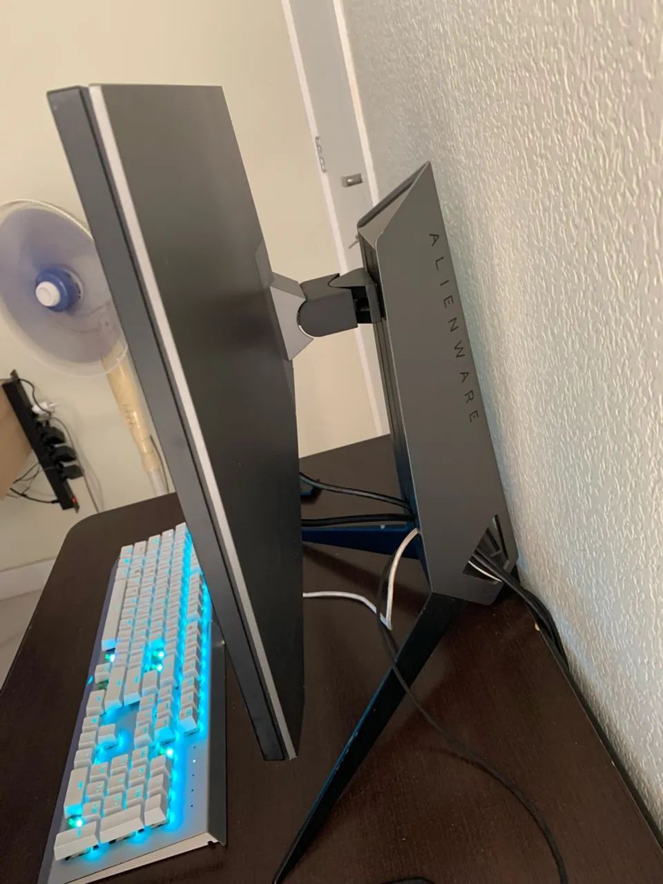 Monitor alienware 25, 240hz  - Foto 2
