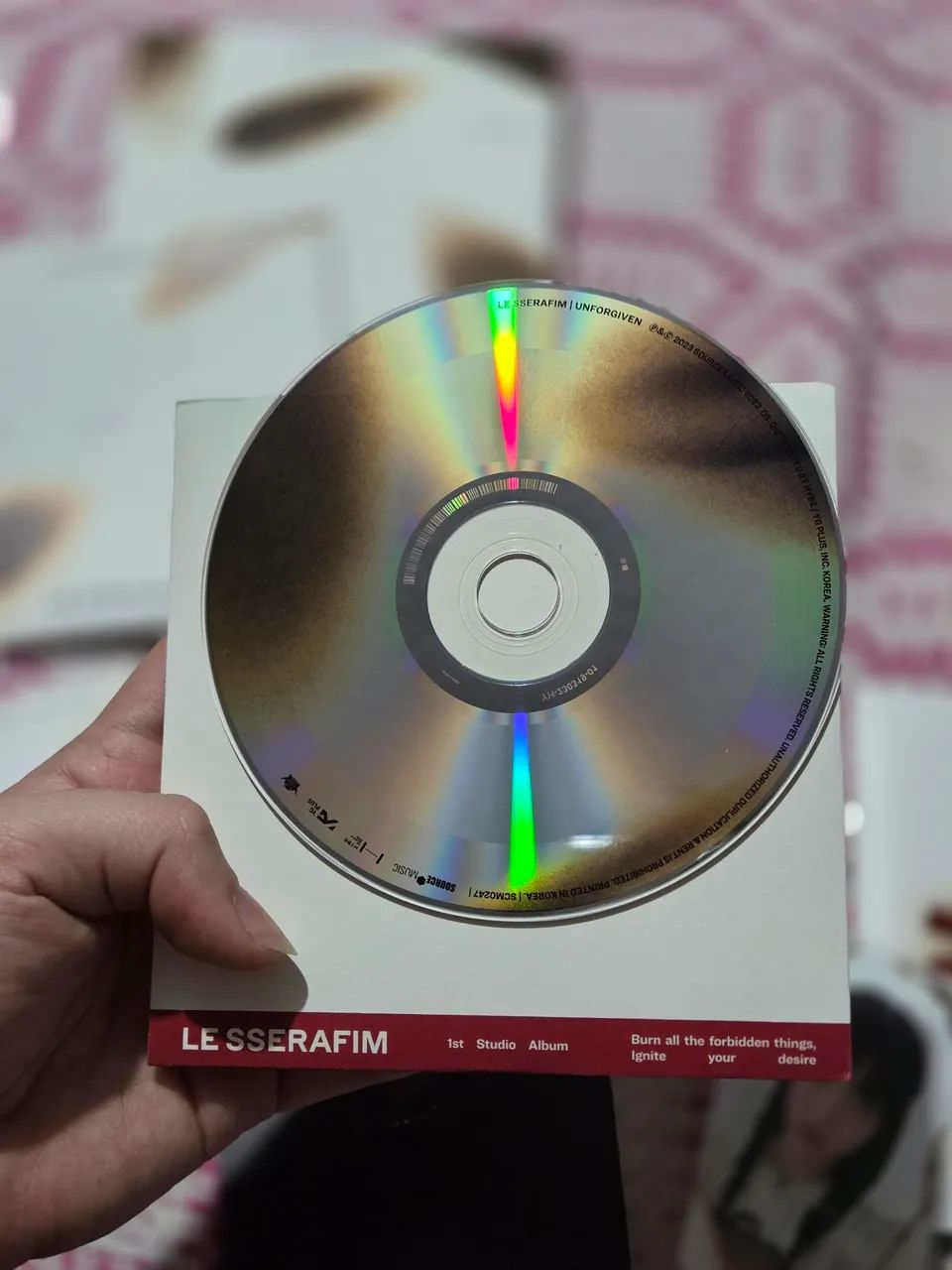 Álbum lesserafim unforgiven, eunchae version completo - Foto 4